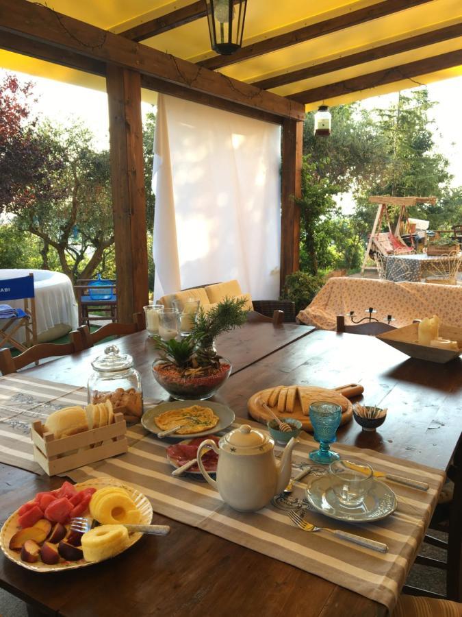Locanda Della Lavanda Сан Клементе Екстериор снимка