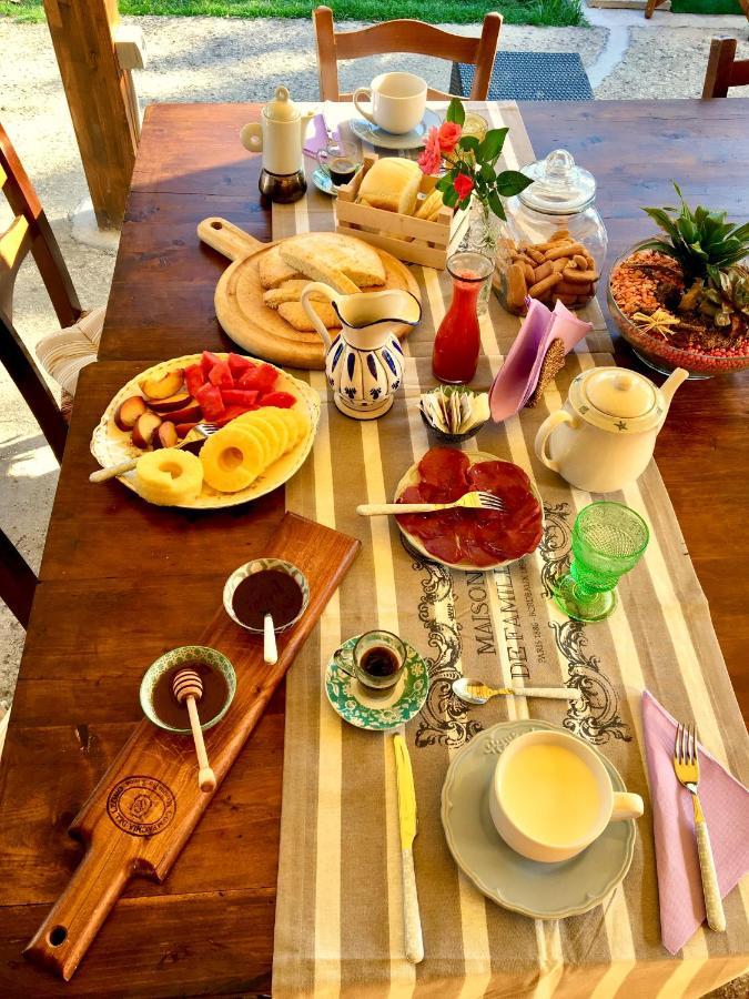 Locanda Della Lavanda Сан Клементе Екстериор снимка