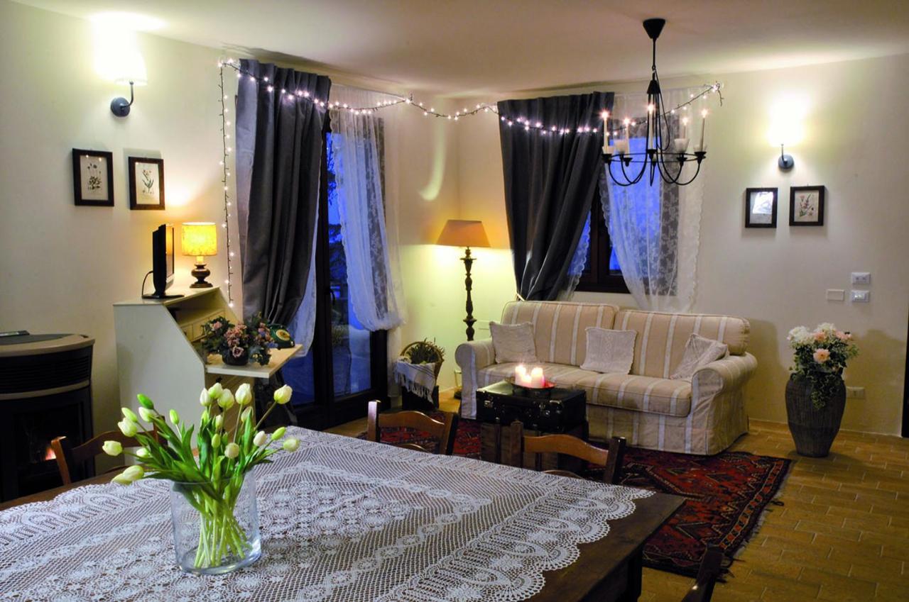 Locanda Della Lavanda Сан Клементе Екстериор снимка