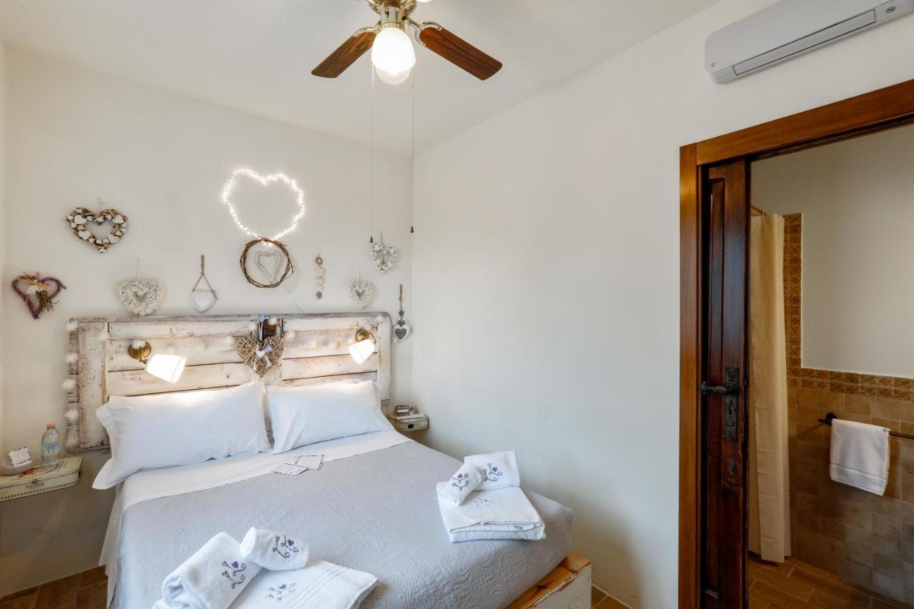 Locanda Della Lavanda Сан Клементе Екстериор снимка