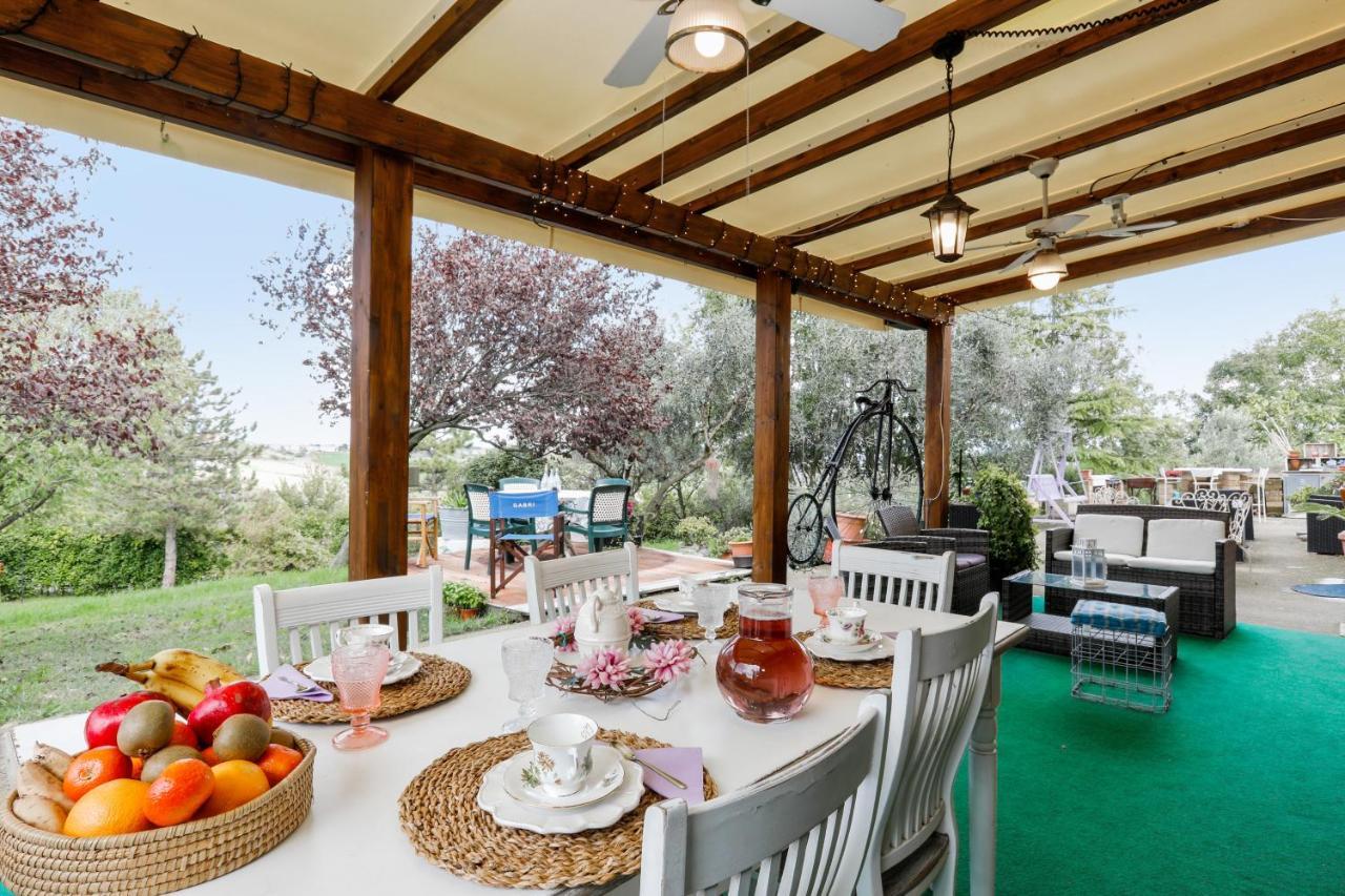 Locanda Della Lavanda Сан Клементе Екстериор снимка